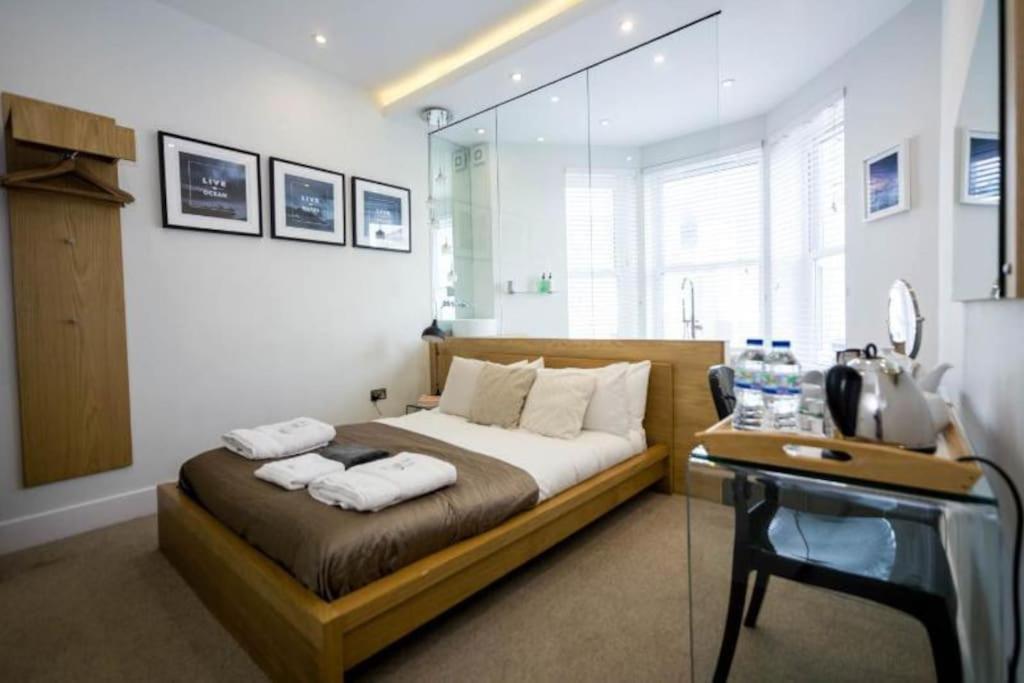 Edge14- Spacious, Stylish And Near The Beach! New Quay Εξωτερικό φωτογραφία
